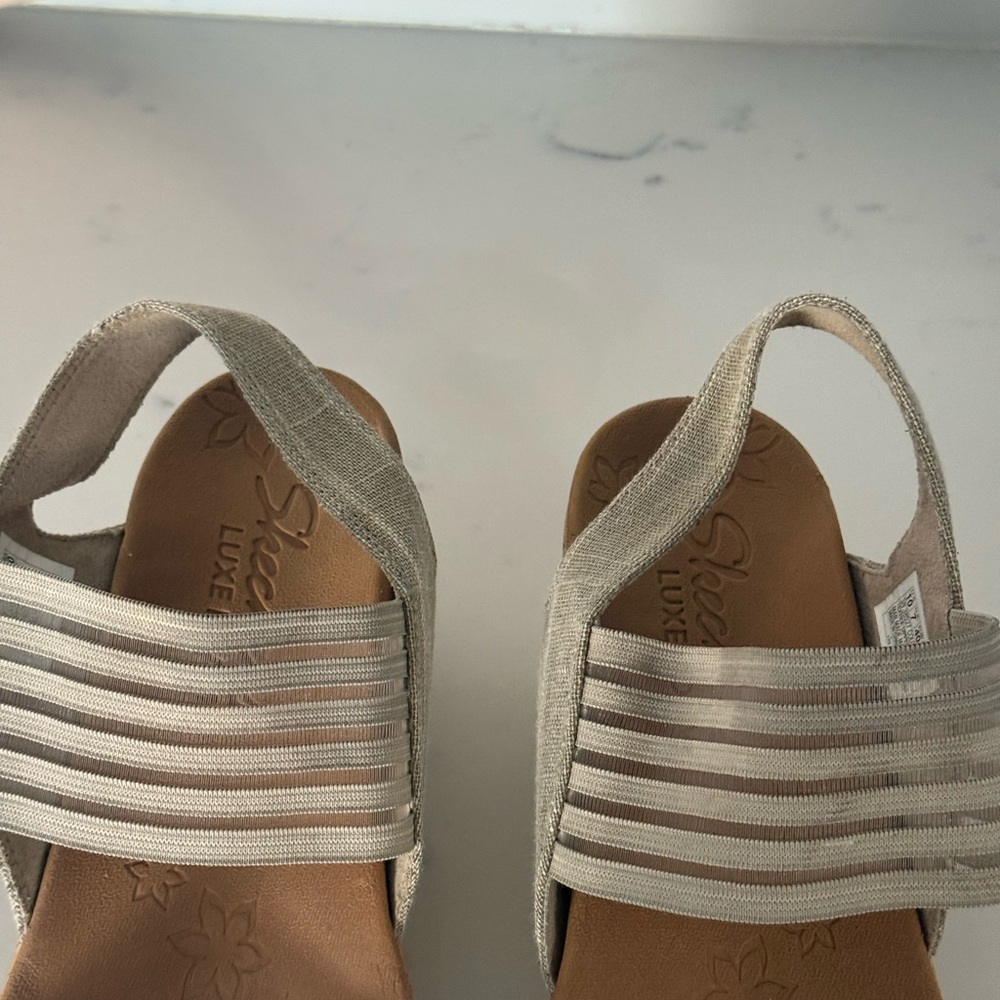 Skechers Women's Light Gray Cork Wedge Sandals - Picture 8 of 13